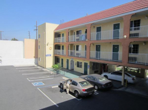 Отель Starlight Inn Valley Boulevard  Лос-Анджелес